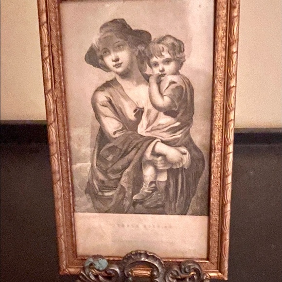 Small Mother & Child Wall Hanging - Picture 9 of 9